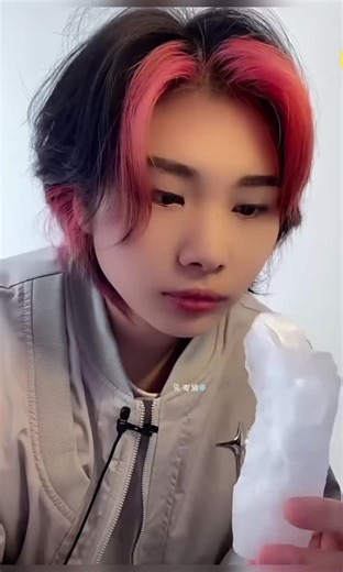 Zhang Yu's Ice Eating ASMR Compilation