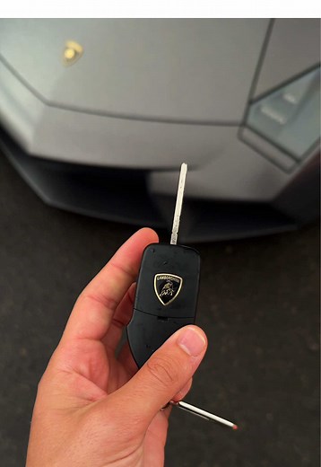 Explorando el Lamborghini Reventón: Un Ícono de la Velocidad