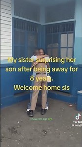Mom's Surprise Return After 10 Years: Heartwarming Reunion! #shorts