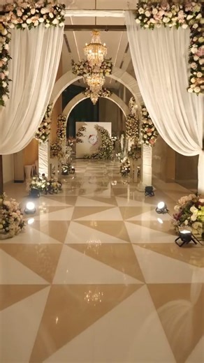 Luxury Wedding Decor at Radisson MG Road Delhi | Best Wedding Decorator in Delhi NCR