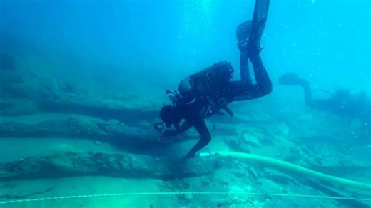 Shipwreck to be recovered from seabed where ‘ancient gold’ is being hunted