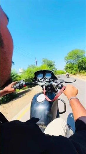 2nd ⚙️ gear wheelie #viral #automobile #rider #vahicles #vahicles #motorcycle