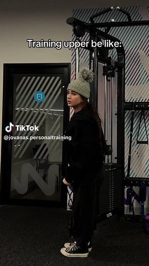 Effective Upper Body Gym Workout for Women | Training with Weights