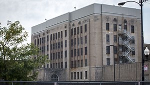 17 detainees at Cook County Jail contract COVID-19