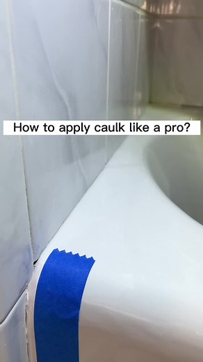 How to apply caulk like a pro? #caulk #bathtub #caulking #bathroom #bathtubrefinishing #ecotubrestoration #caulkingtip #chicago #homerepair #bathroomremodeling