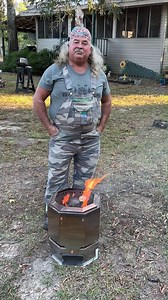 911K views · 15K reactions | Building me a little campfire for that cold weather coming! #winter #louisiana #campfire #camping #reels | Bruce Mitchell | Facebook