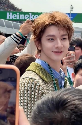 Lin is so nice to his all fans #林一 #linyi
