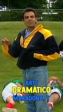 El morro dramático que apenas toca el balón y se cae #derbezencuando #muychistoso