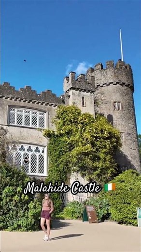 Visitar el precioso Castillo de Malahide es casi obligatorio en Dublin 🇮🇪 #castillos