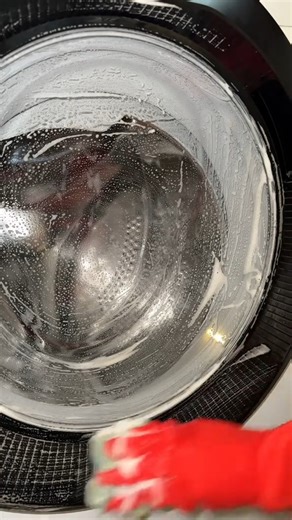 Bleachy washing machine clean﫧狀 washing machine maintenance. #cleaningtips #homecleaning | Mrandmrswcleans | Facebook