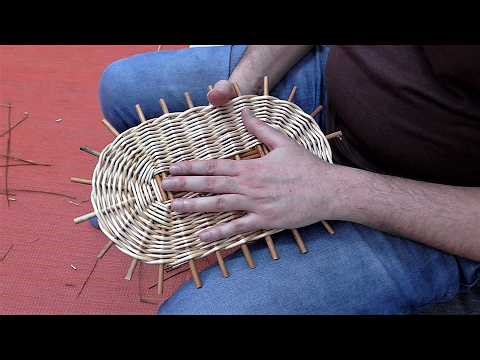 How to Weave an Oval Base in Plain Randing