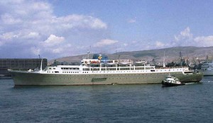 sinking passenger ship oceanos