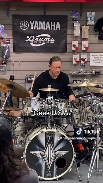 Jimmy Chamberlin plays “Geek U.S.A.”