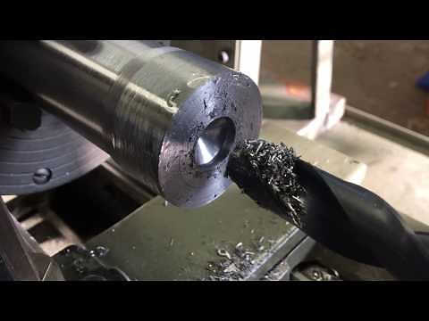 Using the taper shank drill bit