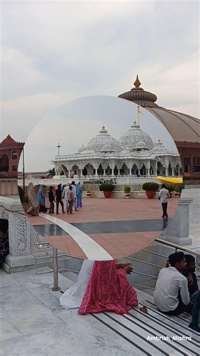 Mangarh Bhakti Mandir Kunda | Radhe Krishna Mandir pratapgarh #radhekrishna #bhakti #viral #shorts