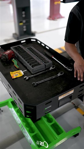 An alignment rack like none other 🔥 built into the ground for even the lowest of vehicles and precision lasers integrated with artificial intelligence gives us the ability to do an alignment without the need to mount anything to your rims and damage them🤌🏻 Message us for more info🤳🏻 ----------------------- 💻www.auto1stop.com ☎️956-948-9600 🏢1022 US-83 BUS, McAllen, TX 78501 | One Stop Shop