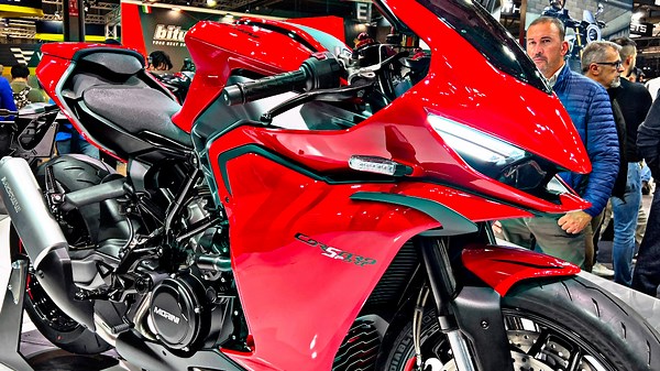 15 Best Sport Motorcycles for 2025–2026! Speed, Style & Performance