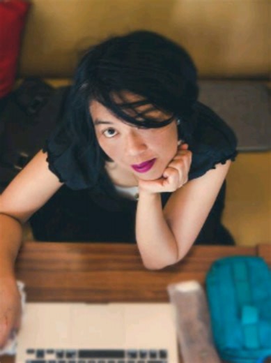 Beliau adalah akademisi dan penulis feminis lulusan Monash University. Sudah menerbitkan 8 buah buku Dengan bidang keahlian kajian gender dan budaya populer. Dekan Fakultas Ilmu Budaya Universitas Padjadjaran Prof. Aquarini Priyatna, M.A., M.Hum., Ph.D FIB 1986 Riwayat Pendidikan: S1 : Sastra Inggris, Universitas Padjadjaran (1986-1991) S2 : Feminist Cultural Theory and Practice, Lancaster University (2001-2002) S2 : Kajian Gender, Universitas Indonesia (1999-2003) S3 : Gender Studies, Monash Un