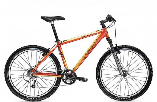 Is The Trek 6500 A Good Mountain Bike? [Review]