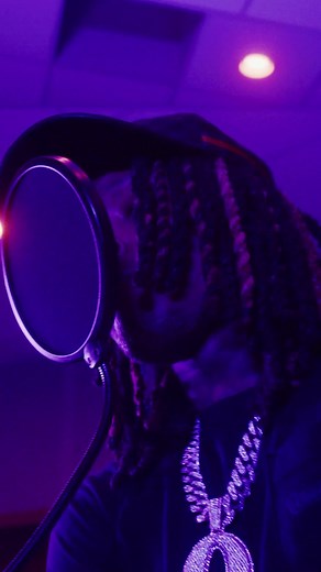 King Von Performs 'Took Her To The O' on Piano