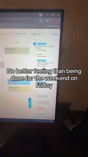 Coursicle tracks it all for me too! #calendar #coursicle #assignmenttracker #college