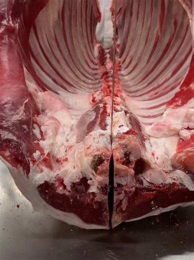 Taibah Market Halal Butcher We get everything fresh! Come try it yourself! #ButcherShop #HalalFood #SupportLocal #CambridgeON #Kitchener