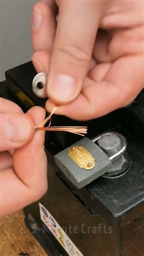 🔓 Unlock Any Lock with a Simple Wire! 😲 | Genius Tool Hacker#LifeHacks#ElectricTrick#AmazingIdea