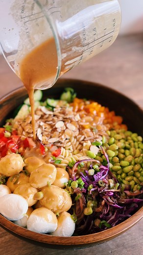 Tiffy Cooks 🥟 Easy Recipes on Instagram: "You NEED to try my refreshing sesame pasta salad, easy to make at home, healthy, and perfect for meal-prepping. I’m using Tre Stelle Bocconcini because it’s made with 100% Canadian milk and no salt or artificial additives making them pure and perfectly fresh mozzarella balls. Bocconcini is Italian for “small mouthfuls”, which makes them ideal for salad, soups, sandwiches, and more! Full recipe in bio :)"