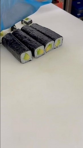 Maki avocado 🥑🍣🥢