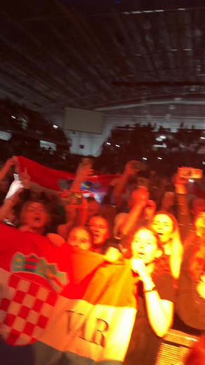 251K views · 9K reactions | Hrvatske Ruže- Ako ne znaš što je bilo (live Hrvatska Noć  | Dalibor Petko Show | Facebook