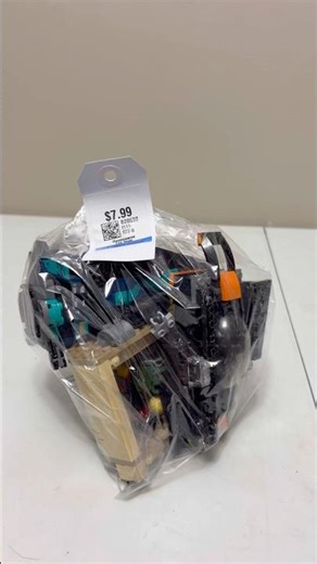 What is inside this $8 thrift store lego bag? #harrypotter #lego #thrifthaul #unboxing