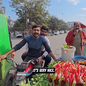 26M views · 1M reactions | Giving Out Free Fruit On The Streets of Pakistan  #Pakistan #Pakistani #Travel #PakistanZindabad | Travelwithchris | Facebook