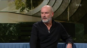 The RTÉ Rugby panel of Donal Lenihan, Fiona Coghlan and Murray Kinsella look back at England's defeat to Scotland and how it sets Steve Borthwick's team up to face Ireland in round 4 of the Six Nations. | RTÉ Sport