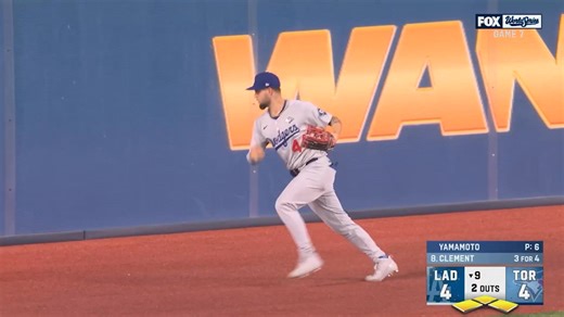 9.4M views · 135K reactions | OH MY GOODNESS WE ARE GOING TO EXTRAS | MLB | Facebook