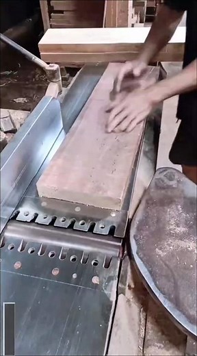 Mastering the Jointer: Achieving Perfectly Flat Wood Surfaces for Precision Woodworking