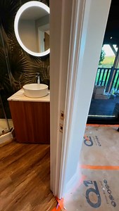 ITS A SMALLER DETAILS THAT FINISH A JOB.. We’ve always got a Rattle can in the van, Matt black inside the door keeps to just hide the chewed up timber from drilling it out, it looks clean 🔥 #paint #painting #painter #paintwarrior #decor #decoration #decoração #diy #diyhomedecor #tips #oddlysatisfying #insta #instagram #instalike #instadaily #instagood #instareels #viral | Paint Warrior