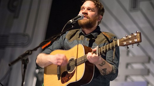 Frightened Rabbit Singer Scott Hutchison Dead at 36