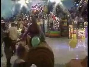 32 reactions · 15 shares | Liza Echeverria cantando TVO en la entrada del programa | TVO | Facebook