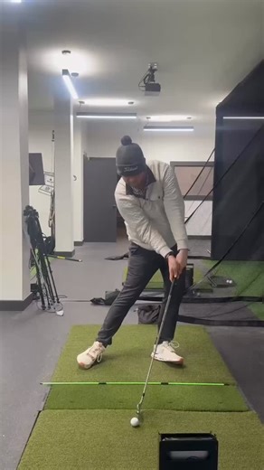 Current swing & rehearsal 🤗🎯 Coach @dylansmithgolf ➡️ BAY AREA GOLFERS! Are you interested in PRIVATE GOLF LESSONS with me @performforgolf San Rafael? DM or contact @performforgolf directly for lessons and booking. #DylanSmithGolf #golfcoach #golf #golflessons #golfswing | Dylan Smith Golf