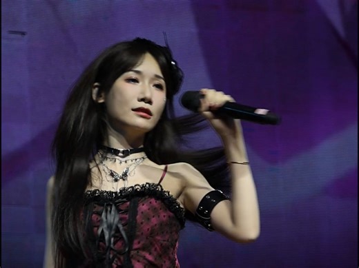 小缘live 《Starfall》前排视角