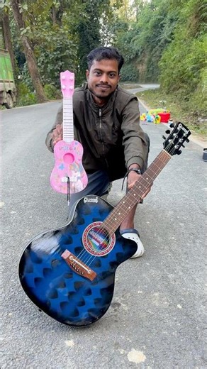 Small and big guitar unbox test |