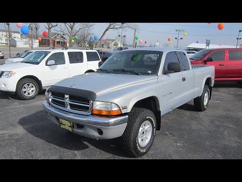 2000 Dodge Dakota SLT 4x4 V8 | Full Tour & Start Up