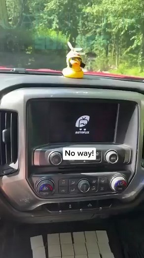 🚗📺 Turn Your Car into an Entertainment Hub! Plug in the Ottobox and transform your car screen into an Android TV! 🎉 Watch Netflix, YouTube, use ApplePlay, Spotify, and so much more. 🎬🎵 | Carlinkit Cast