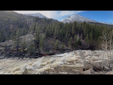 Fast-Flowing Icicle River with Snowy Peaks • Relaxing Nature Video - No Loop - ASMR - Sleep Sounds