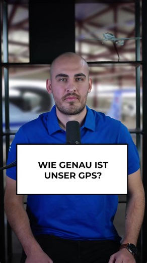Jonas taucht heute in die Welt der Flugzeugnavigation ein und erklärt, wie genau das GPS in Flugzeugen ist! 🛰️✈️ GPS-Navigation hat die Luftfahrt revolutioniert, aber wie präzise sind diese Systeme eigentlich? Erfahre von Jonas, wie GPS in der Luftfahrt funktioniert, welche Genauigkeiten erzielt werden und welche Rolle es im Vergleich zu anderen Navigationsmethoden spielt. Bist du bereit, mehr über diese faszinierende Technologie und ihre Bedeutung für die moderne Luftfahrt zu erfahren? 🚀🌐 #P