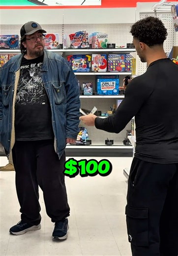 Do 1 push-up, I’ll give you $100! Rank your pushups with @liftoff_app #pushups #challenge #trend #viral #fitness