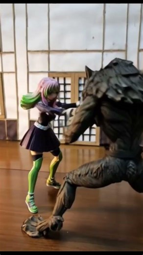 Mitsuri ( Buzzmod) vs Werewolf ( Furray William veteran) 2.. #anime #mitsurikanjori #werewolf