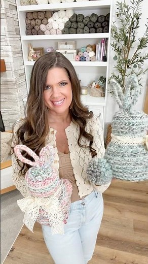 Check out our Easy Rustic Farmhouse Bunny Crochet Tutorial #crochetbunnypattern