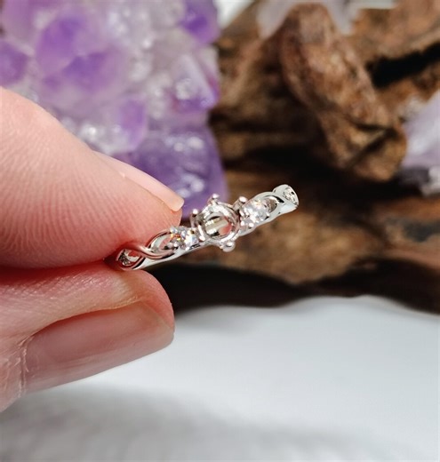 NEW! 4mm Round Infinity Shank With Czs Rhodium Sterling Silver Pre-notched RING Setting (W15-FRR-7) - Etsy