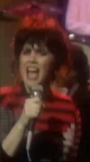 Linda's vocal range is incredible 🙌🏻